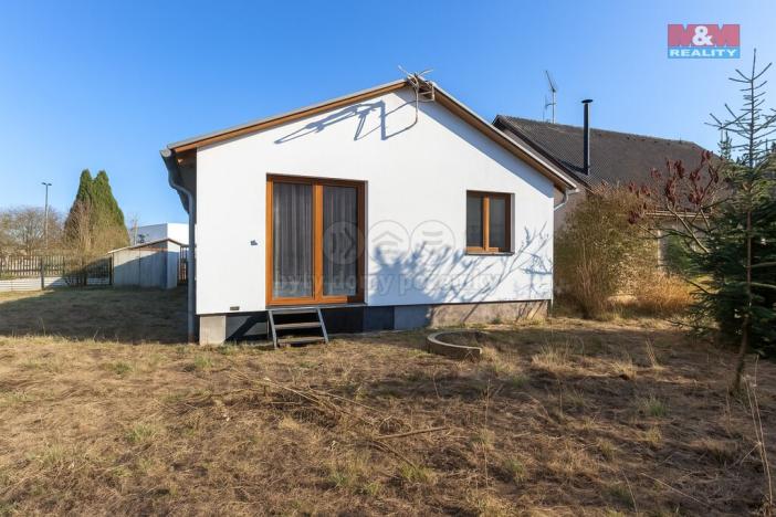 Prodej pozemku pro bydlení, Jesenice, Průmyslová, 700 m2