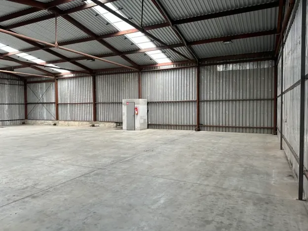 Pronájem skladu, Boršov nad Vltavou, Průmyslová, 598 m2