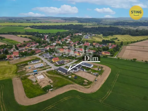 Prodej rodinného domu, Krásensko, 183 m2