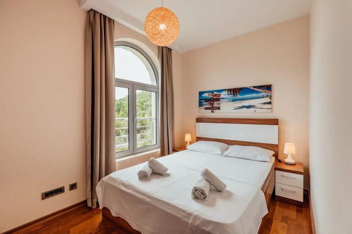 Prodej bytu 3+kk, Tivat, Černá Hora, 64 m2