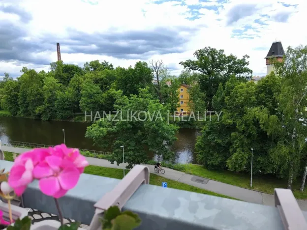 Pronájem bytu 3+kk, České Budějovice, Volejbalistů, 99 m2