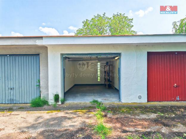 Prodej garáže, Hradec Králové - Pouchov, 17 m2