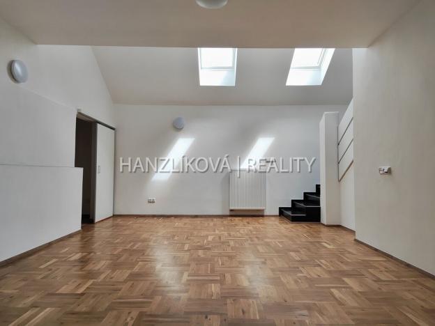Pronájem bytu 3+kk, České Budějovice - České Budějovice 3, Skuherského, 105 m2