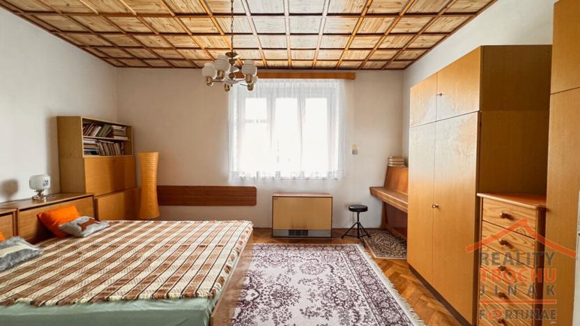 Prodej rodinného domu, Jaroměř, Na Valech, 172 m2