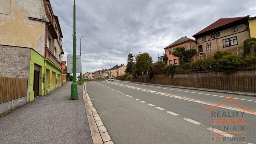 Pronájem obchodního prostoru, Jaroměř, Na Valech, 94 m2