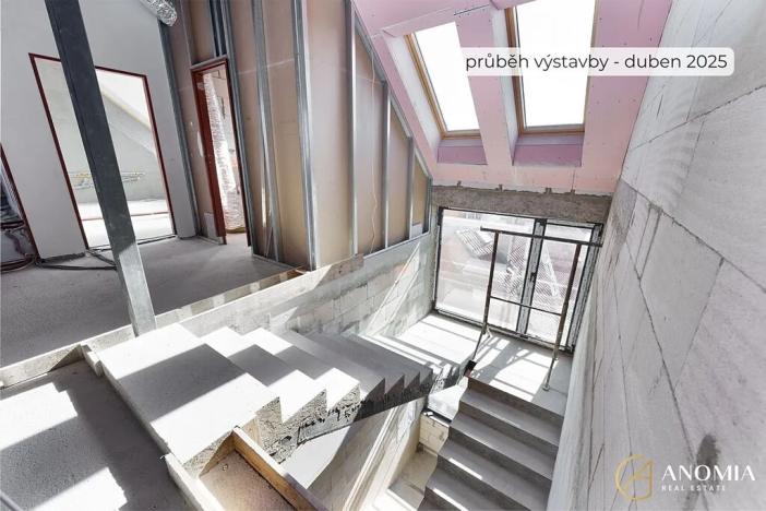 Pronájem ordinace, Praha - Vinoř, Mladoboleslavská, 97 m2