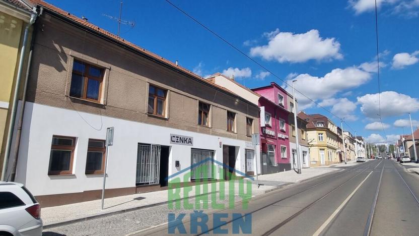 Prodej činžovního domu, Praha - Kobylisy, Klapkova, 800 m2