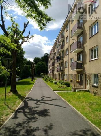 Prodej bytu 2+1, Meziboří, Okružní, 62 m2