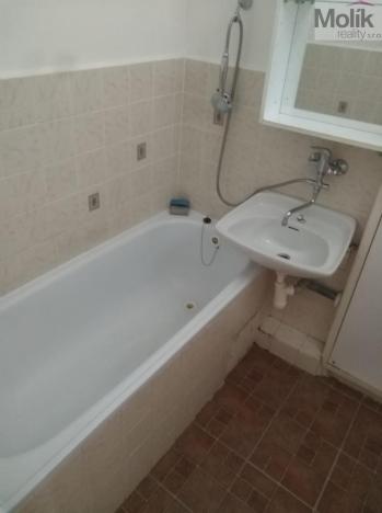 Prodej bytu 2+1, Meziboří, Okružní, 62 m2