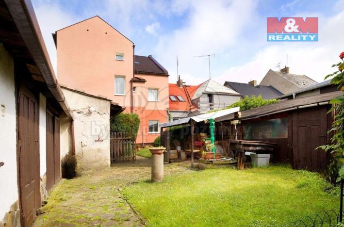 Prodej rodinného domu, Spořice, Nerudova, 175 m2