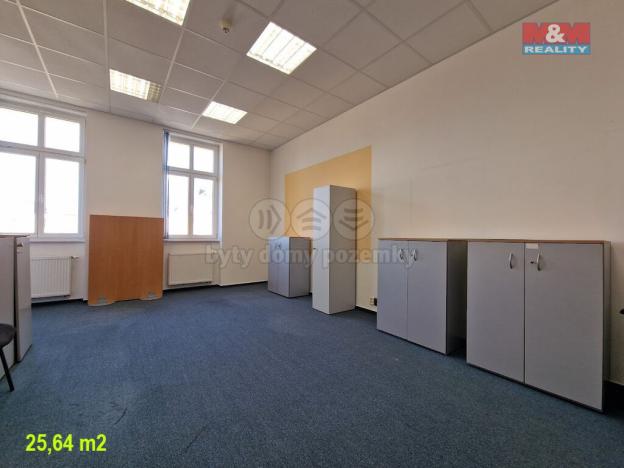 Pronájem kanceláře, Cheb, Májová, 19 m2
