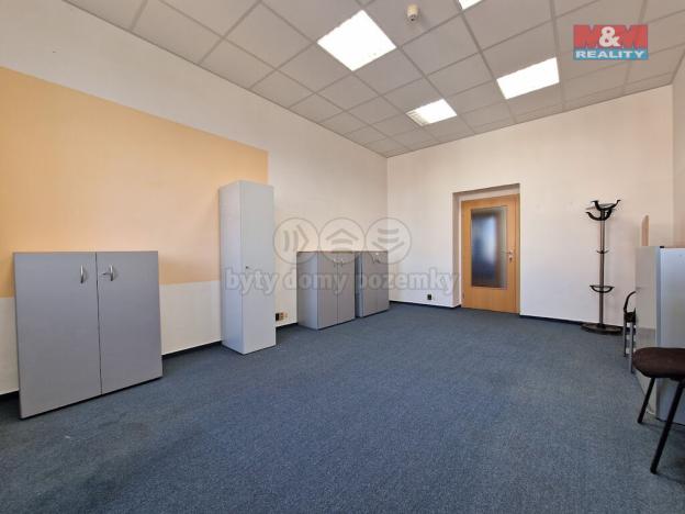 Pronájem kanceláře, Cheb, Májová, 19 m2
