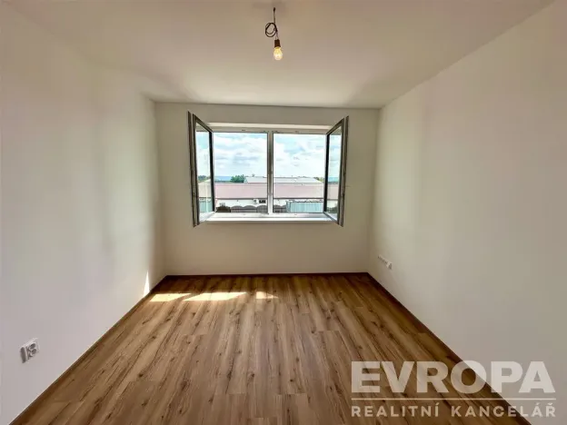 Prodej bytu 3+kk, Vysoký Újezd, Ke Kuchaři, 85 m2