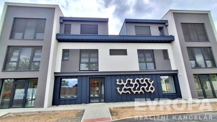 Prodej bytu 2+kk, Vysoký Újezd, Ke Kuchaři, 69 m2