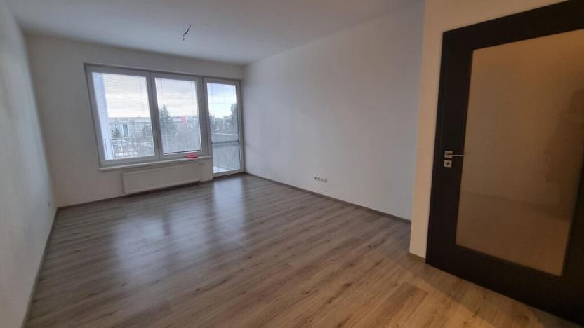 Pronájem bytu 2+kk, Pardubice - Zelené Předměstí, Pod Vinicí, 64 m2