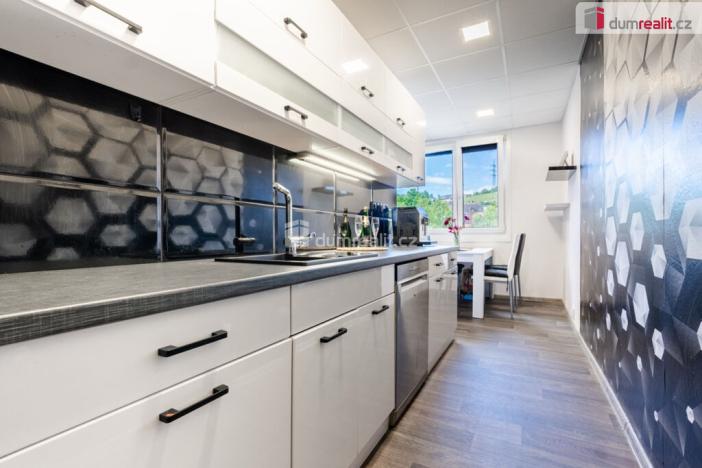 Prodej bytu 3+1, Ústí nad Labem - Neštěmice, Na Výšině, 76 m2