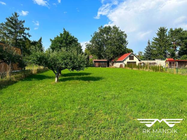 Pronájem zahrady, Úhonice, Lipová, 812 m2