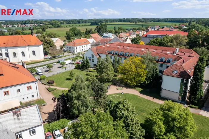 Prodej vícegeneračního domu, Lázně Bohdaneč, Pernštýnská, 327 m2