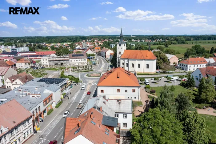 Prodej vícegeneračního domu, Lázně Bohdaneč, Pernštýnská, 327 m2