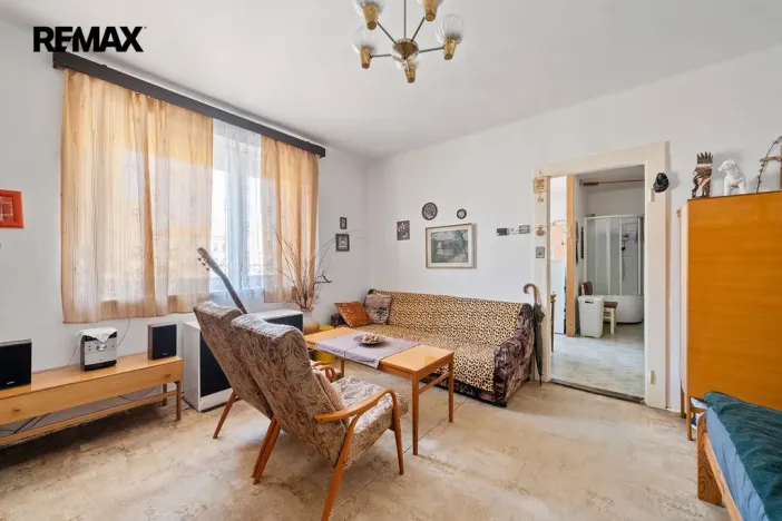 Prodej vícegeneračního domu, Lázně Bohdaneč, Pernštýnská, 327 m2