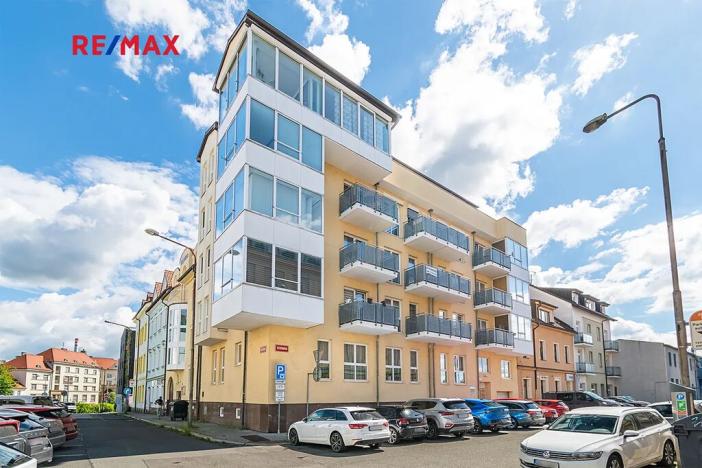 Pronájem kanceláře, Plzeň, Veverkova, 46 m2
