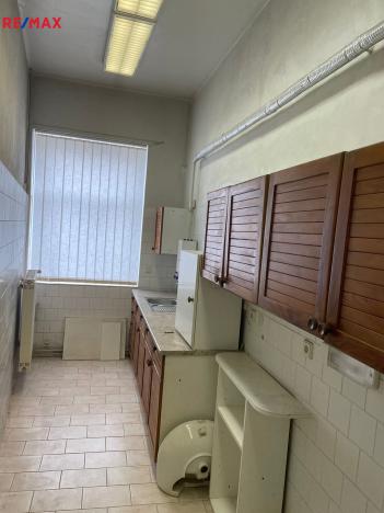 Pronájem obchodního prostoru, Stonařov, 153 m2