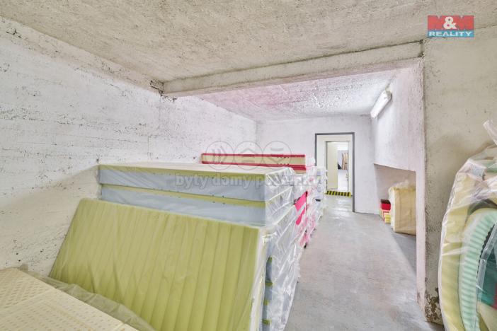 Pronájem obchodního prostoru, Trutnov - Poříčí, Polská, 327 m2