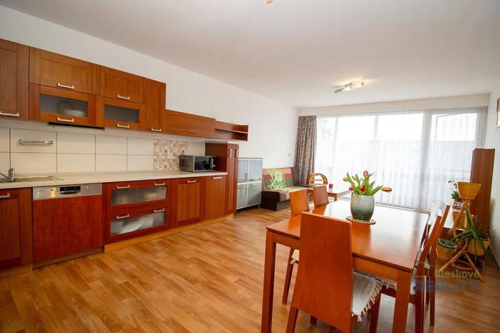 Pronájem bytu 3+kk, Praha - Kbely, Pod Nouzovem, 88 m2