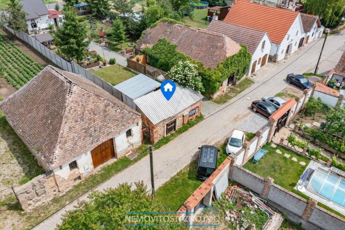 Prodej vinného sklepa, Šatov, 219 m2