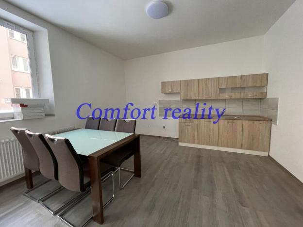 Pronájem bytu 2+kk, Opava - Předměstí, Olomoucká, 62 m2