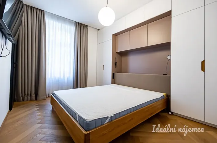 Pronájem bytu 2+kk, Praha, Světova, 75 m2