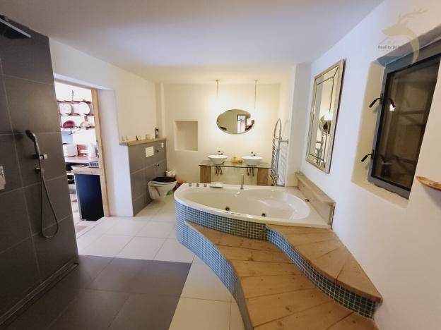 Prodej rodinného domu, Kašperské Hory - Dolní Dvorce, 272 m2