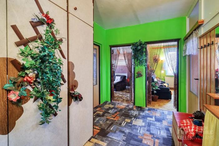 Prodej bytu 4+1, Blatno, 76 m2