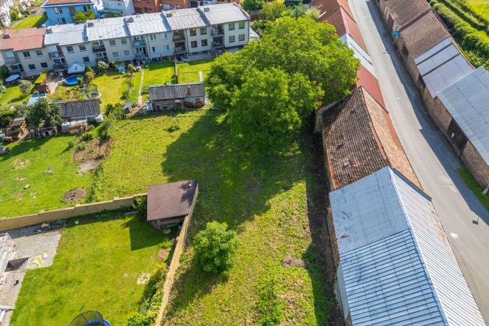 Prodej komerčního pozemku, Kouřim, Barborka, 1722 m2