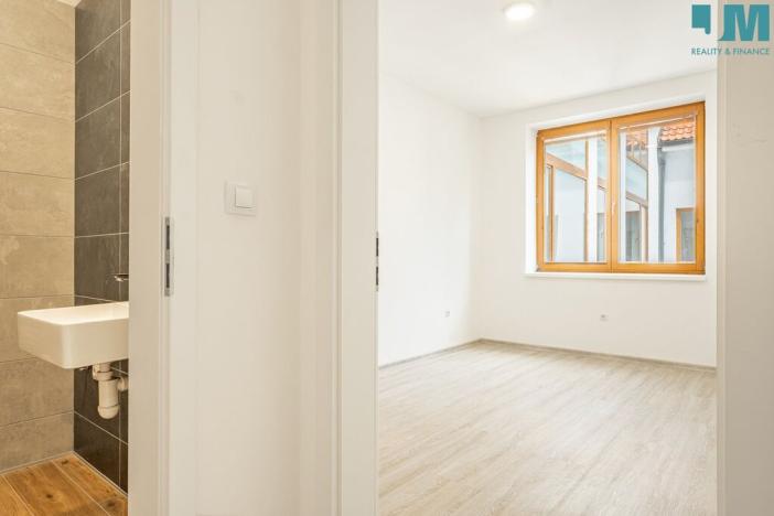 Pronájem bytu 2+kk, Třebíč, Karlovo nám., 50 m2