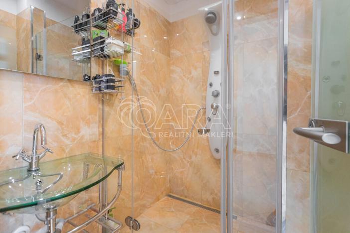 Pronájem bytu 2+1, Praha, Hollarovo náměstí, 77 m2