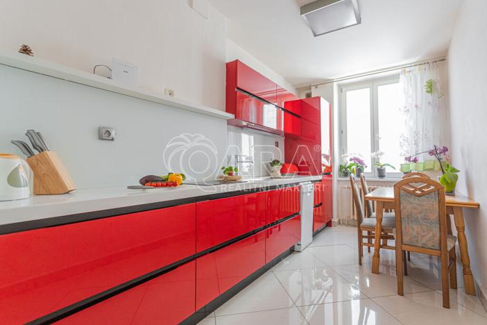 Pronájem bytu 2+1, Praha - Vinohrady, Hollarovo náměstí, 77 m2