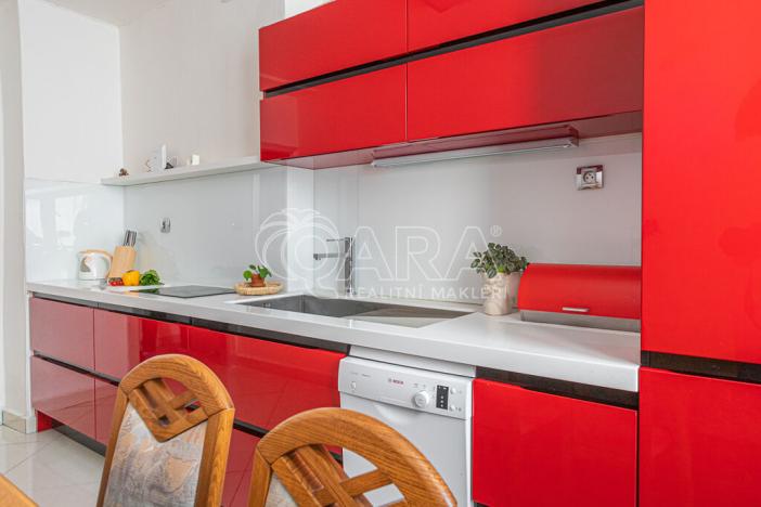 Pronájem bytu 2+1, Praha - Vinohrady, Hollarovo náměstí, 77 m2