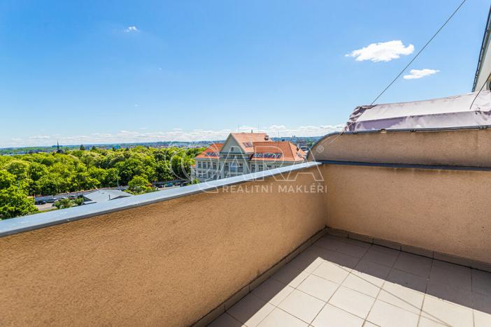 Pronájem bytu 2+1, Praha - Vinohrady, Hollarovo náměstí, 77 m2