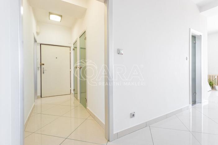 Pronájem bytu 2+1, Praha - Vinohrady, Hollarovo náměstí, 77 m2