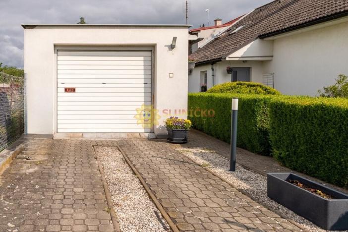 Prodej rodinného domu, Hradec Králové - Pouchov, K Zastávce, 188 m2