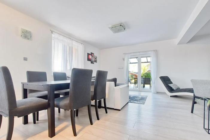 Prodej rodinného domu, Kožlí, 193 m2