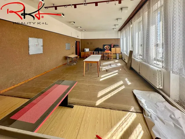 Prodej obchodního prostoru, Chlum u Třeboně, Třeboňská, 1300 m2