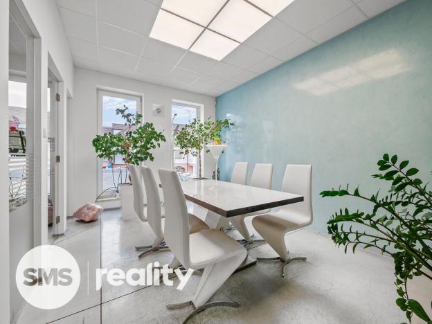 Pronájem obchodního prostoru, Hranice - Hranice I-Město, Skalní, 300 m2