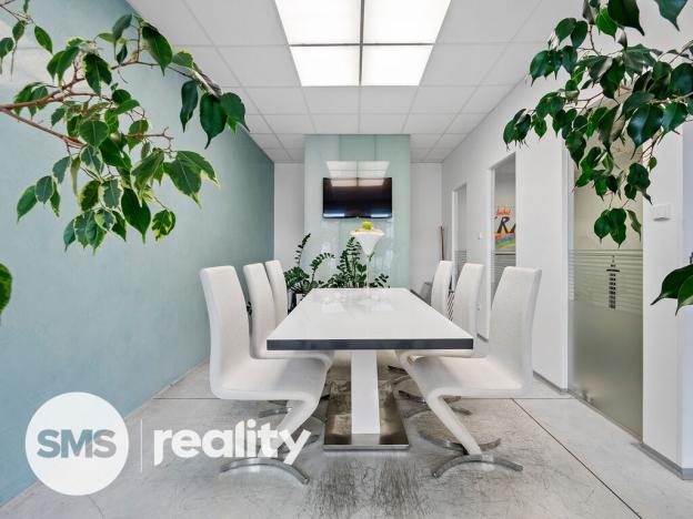 Pronájem obchodního prostoru, Hranice - Hranice I-Město, Skalní, 300 m2