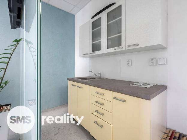 Pronájem obchodního prostoru, Hranice - Hranice I-Město, Skalní, 300 m2