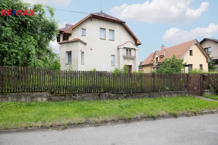 Prodej vily, Říčany - Radošovice, Edvarda Beneše, 270 m2