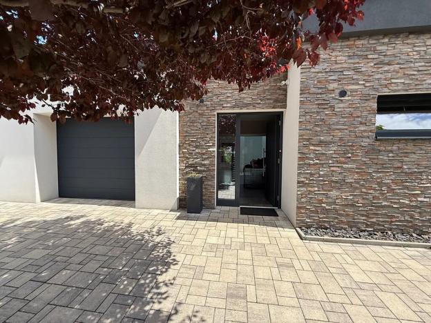 Prodej rodinného domu, Čestlice, Habrová, 207 m2