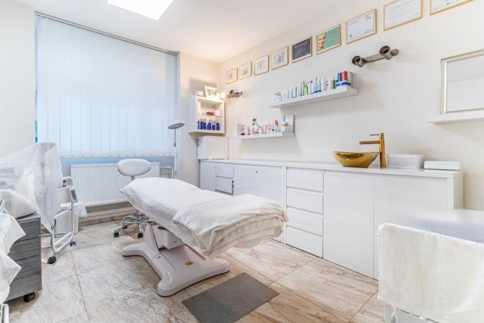 Prodej komerční nemovitosti, Praha - Vinohrady, 150 m2