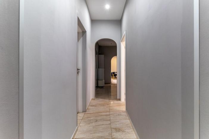 Prodej komerční nemovitosti, Praha - Vinohrady, 150 m2